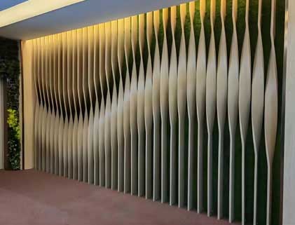 Expanded mesh aluminium panels