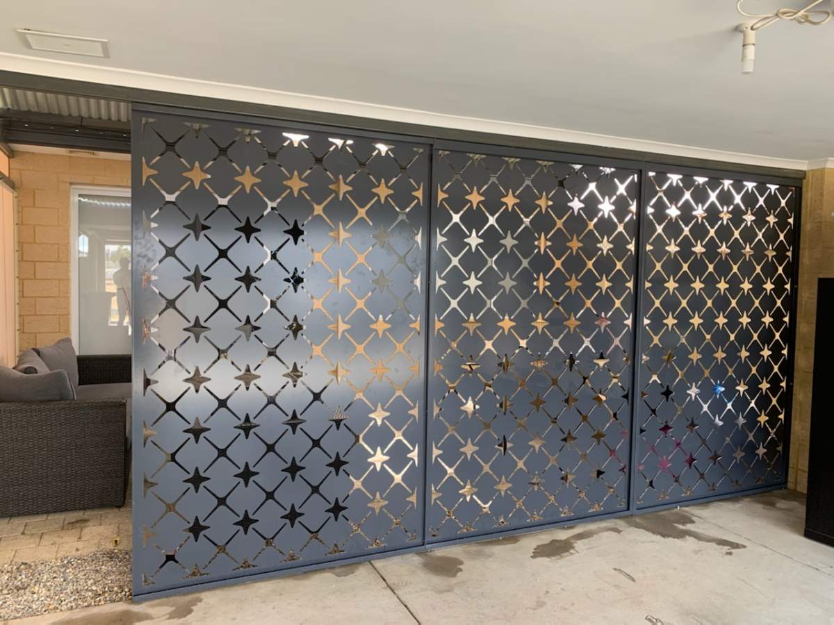 metal-outdoor-privacy-screen-panels-web